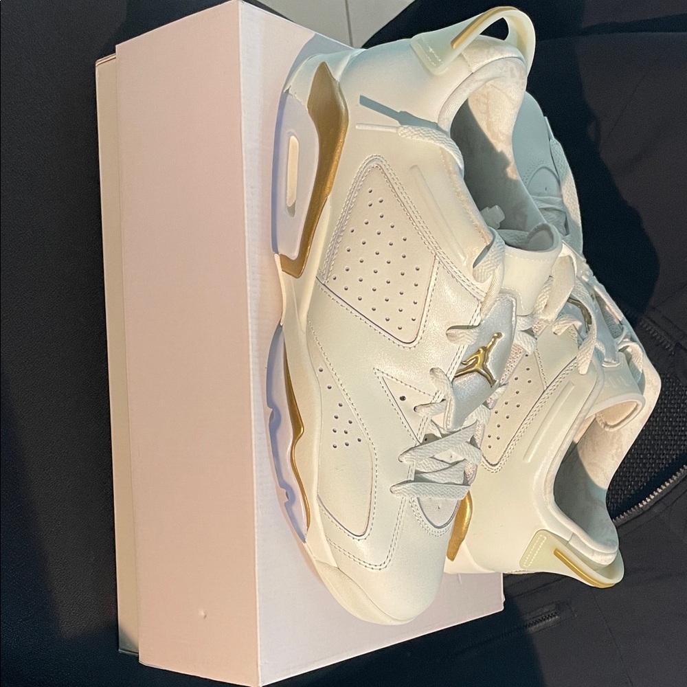Nike White and Gold Athletic Shoes